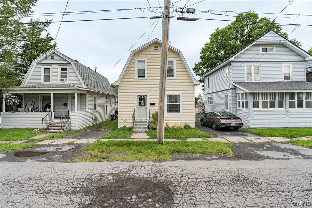 403 Moffett Street — photo