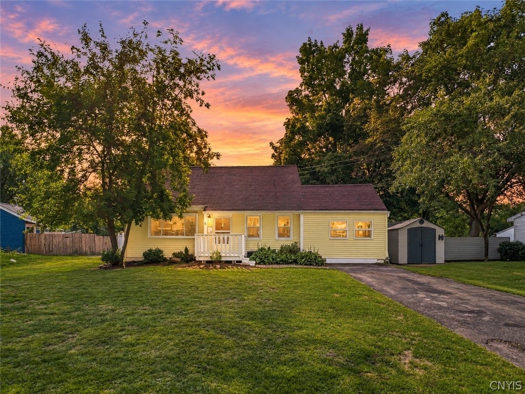 5 Apple Tree Lane — photo