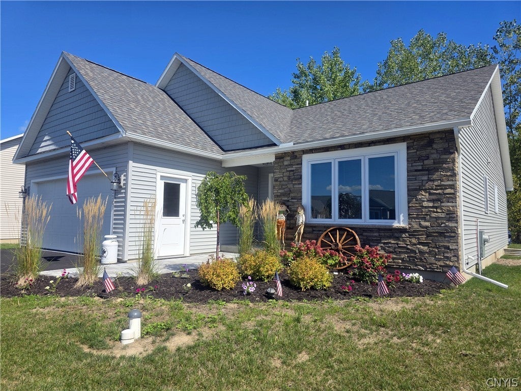 226 Marine View Drive — photo