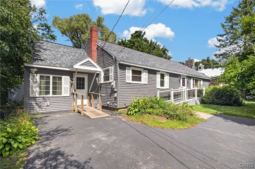 7825 State Route 5 — photo