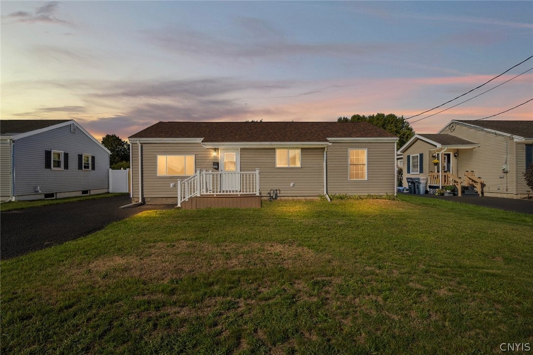 107 Dwight Drive — photo