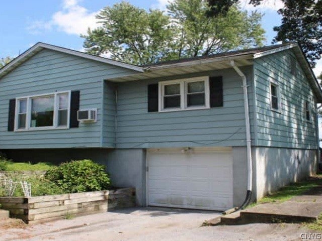 20 Coach Lane — photo