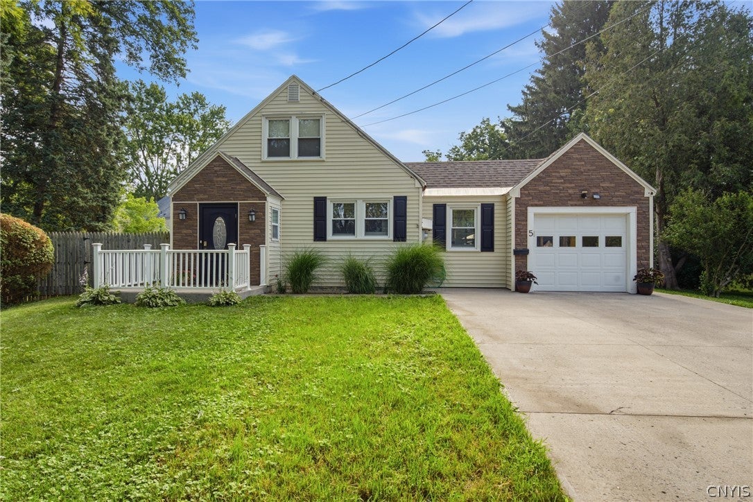 5 Brandon Circle — photo