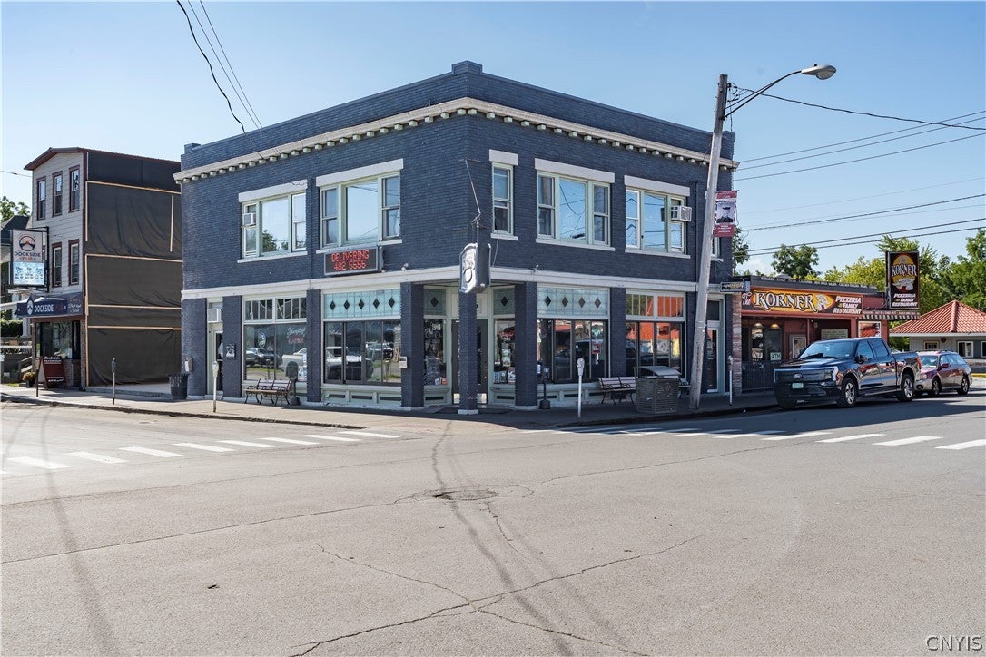 12 James Street — photo