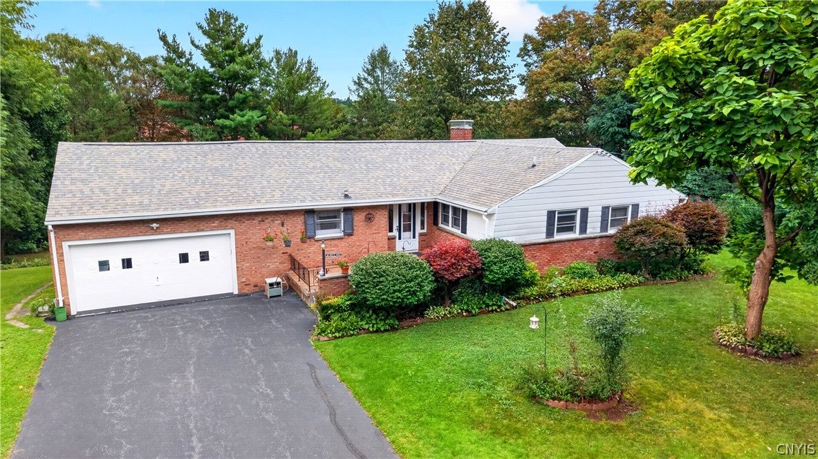 108 Fayette Circle — photo