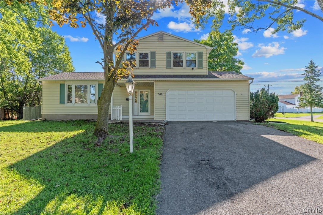 5001 Driftwood Drive — photo