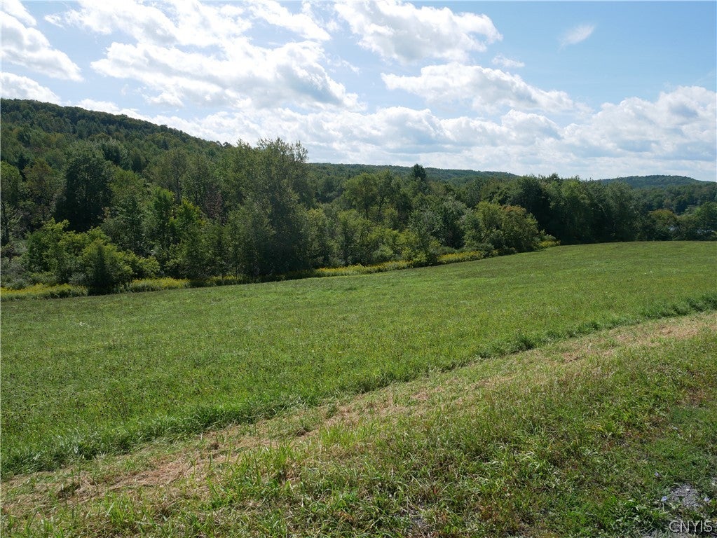 8050 Bailey Lake Road — photo