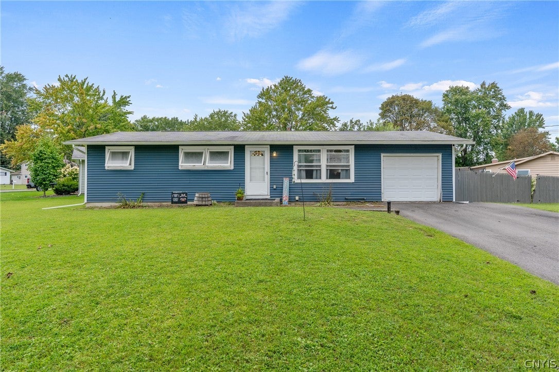 204 Greentree Drive — photo