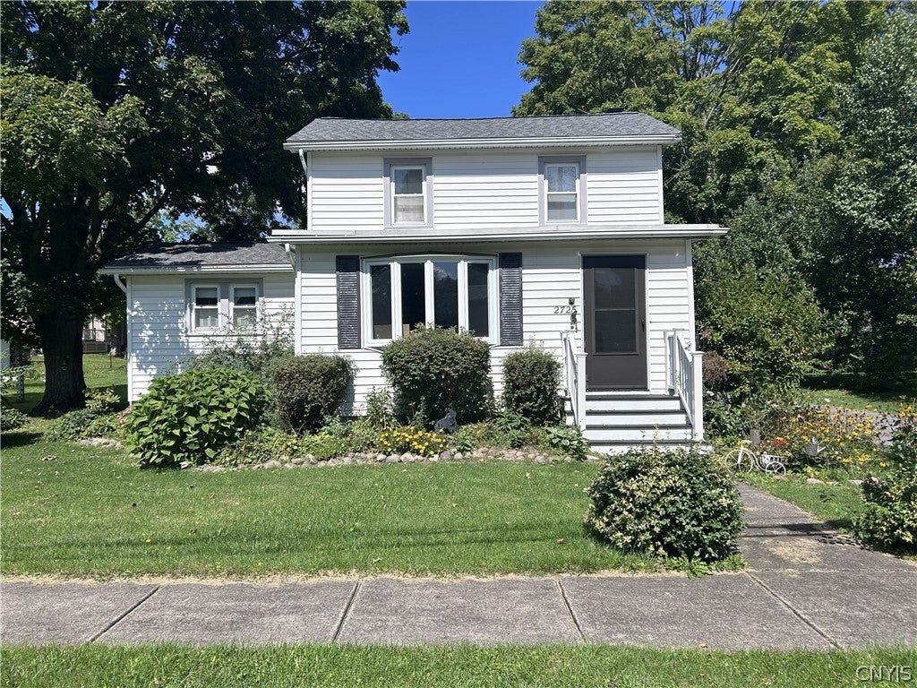 2725 Mechanic Street — photo