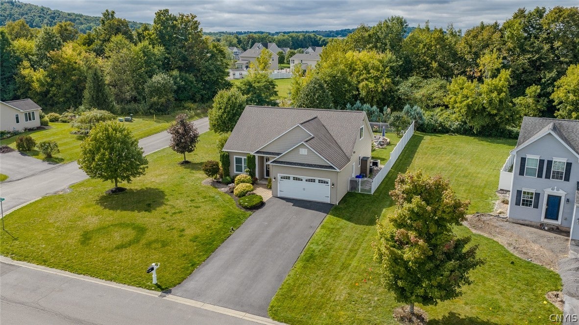 2095 Whisper Ridge Drive — photo