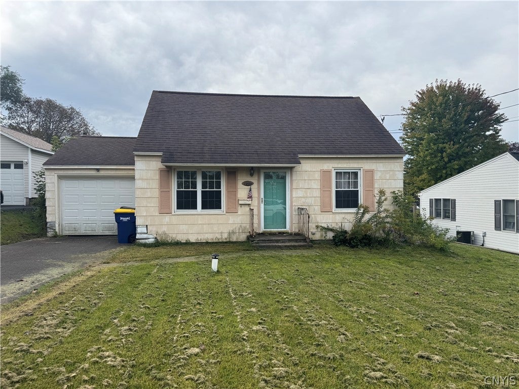 102 Clearview Drive — photo