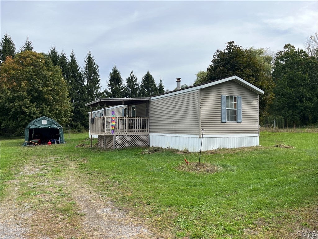 260 Rainbow Shores Road — photo