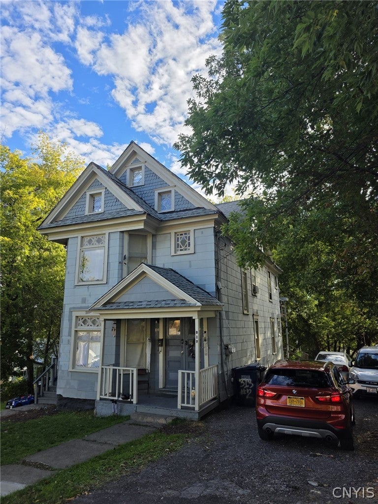 313 Hoefler Street — photo