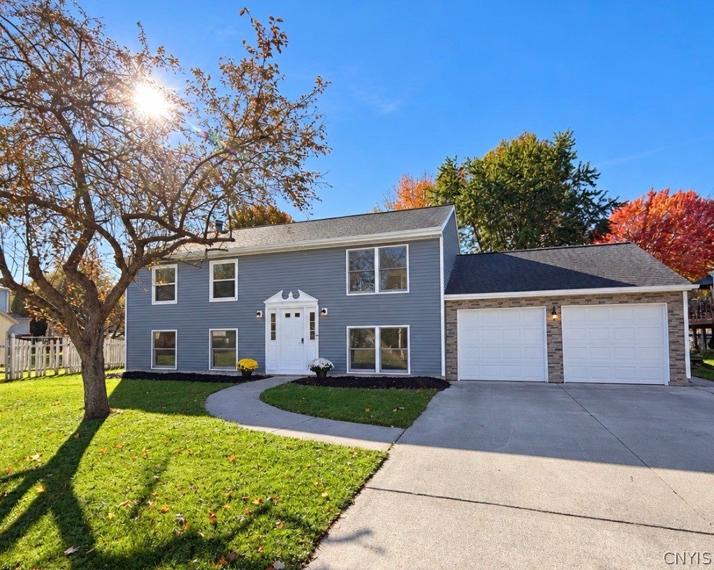 6197 Palisades Drive — photo