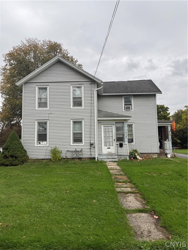 132 N Lewis Street — photo