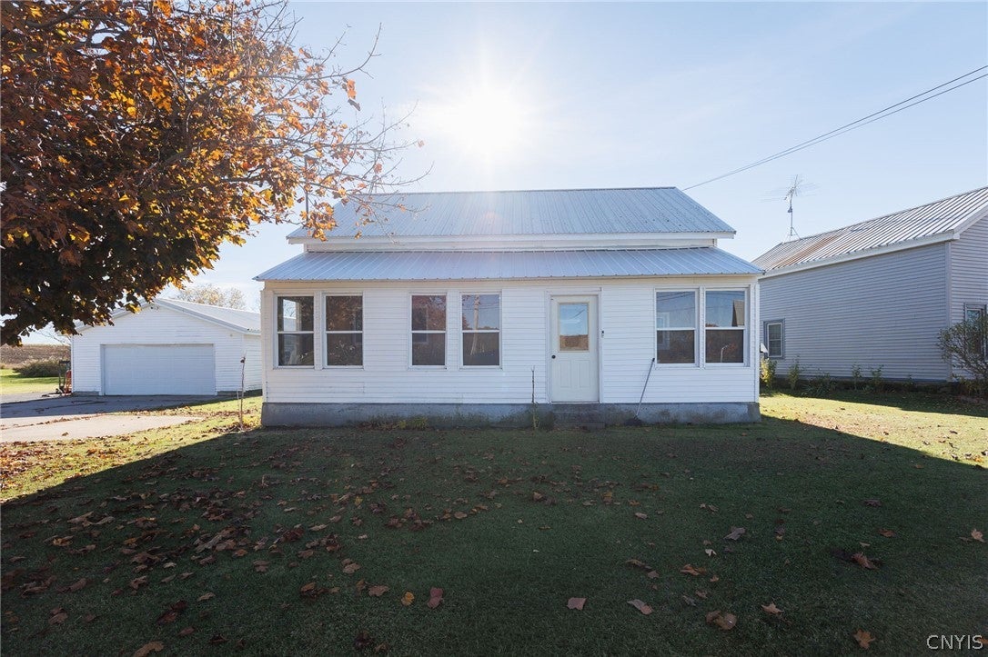 5824 County Route 120 — photo