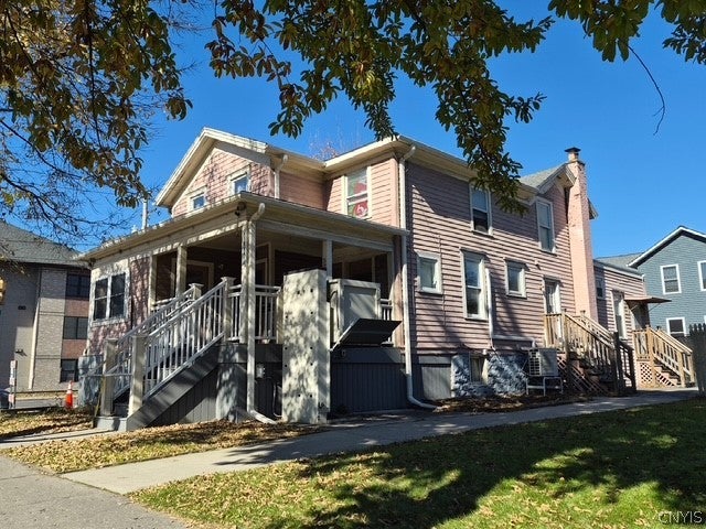528 W Seneca Street — photo