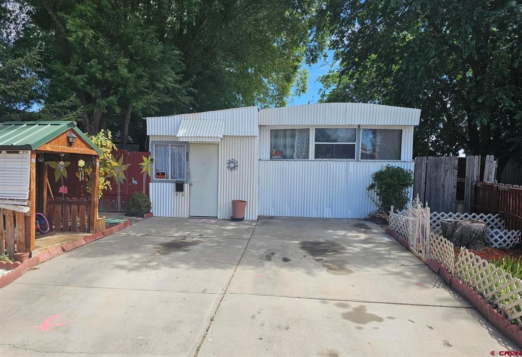 1491 Highway 50 — photo