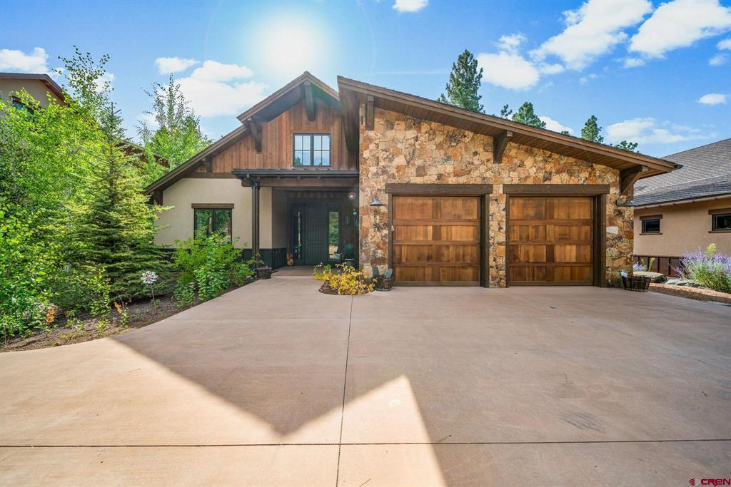 2537 Glacier Club Drive — photo
