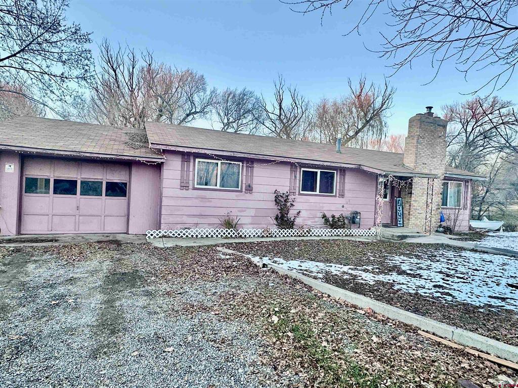 14211 Highway 65 — photo
