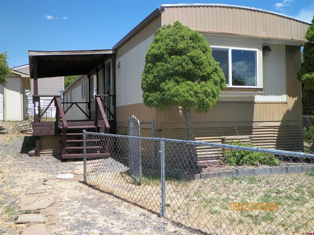 240 SW 13th Circle — photo