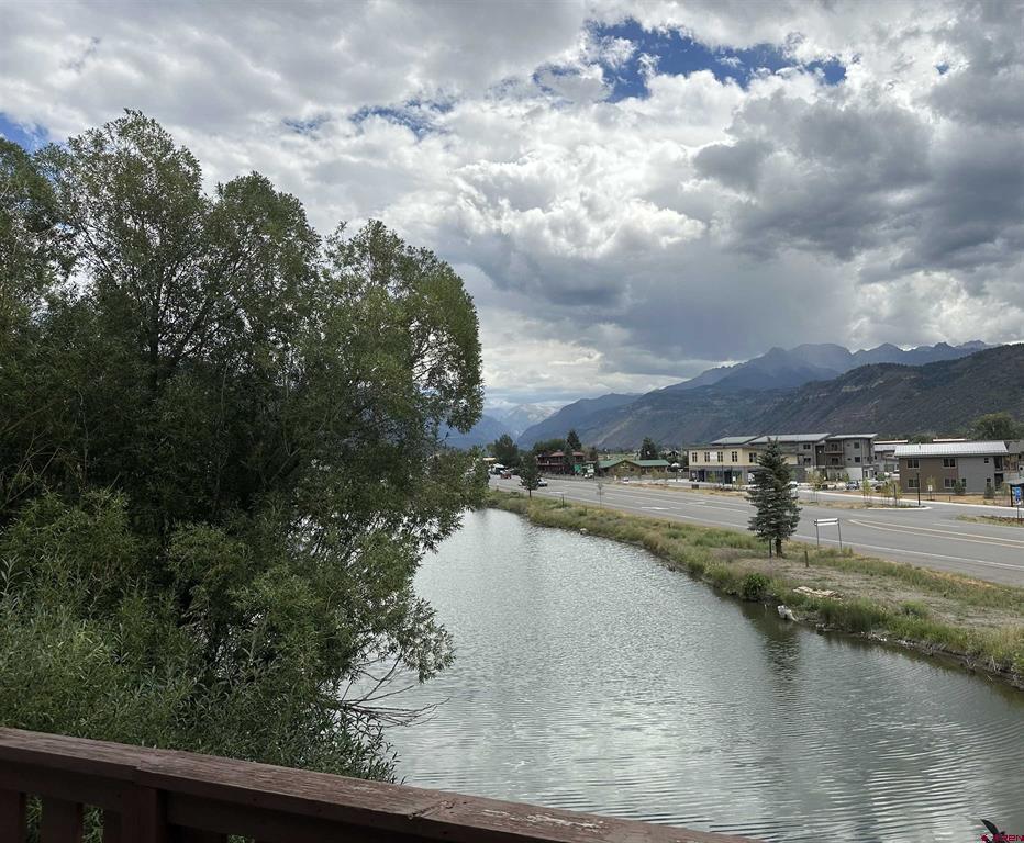 550 Redcliff Circle D202 — photo