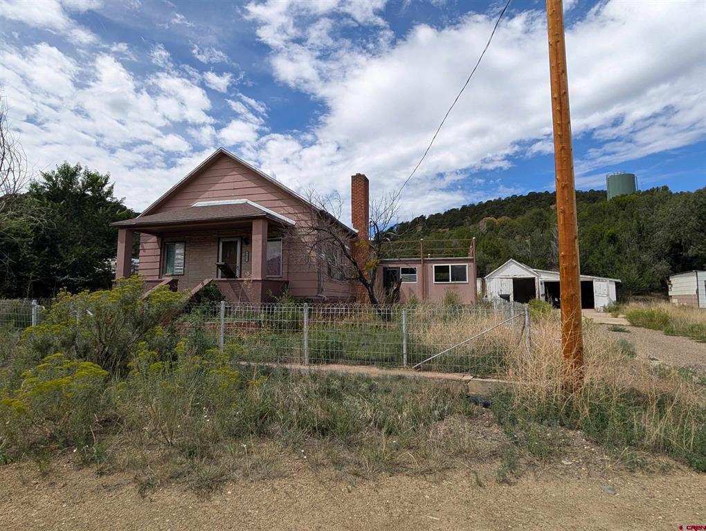 8631 Pinon Street — photo
