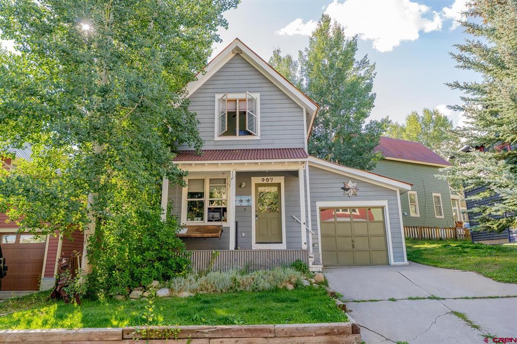 407 Horseshoe Drive — photo
