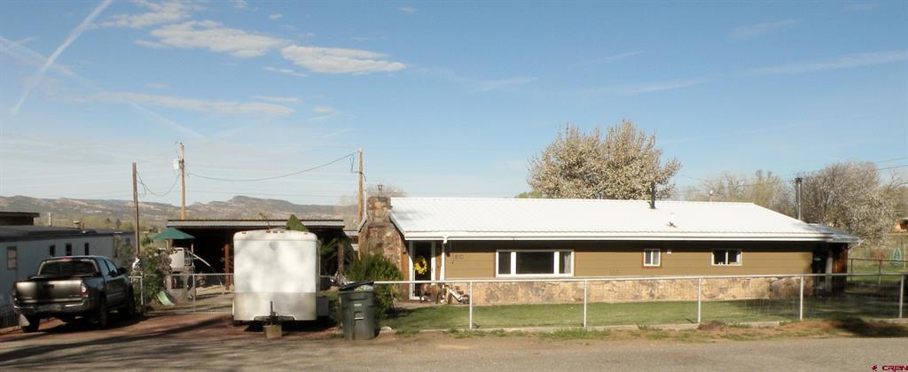 810 Grape Street — photo