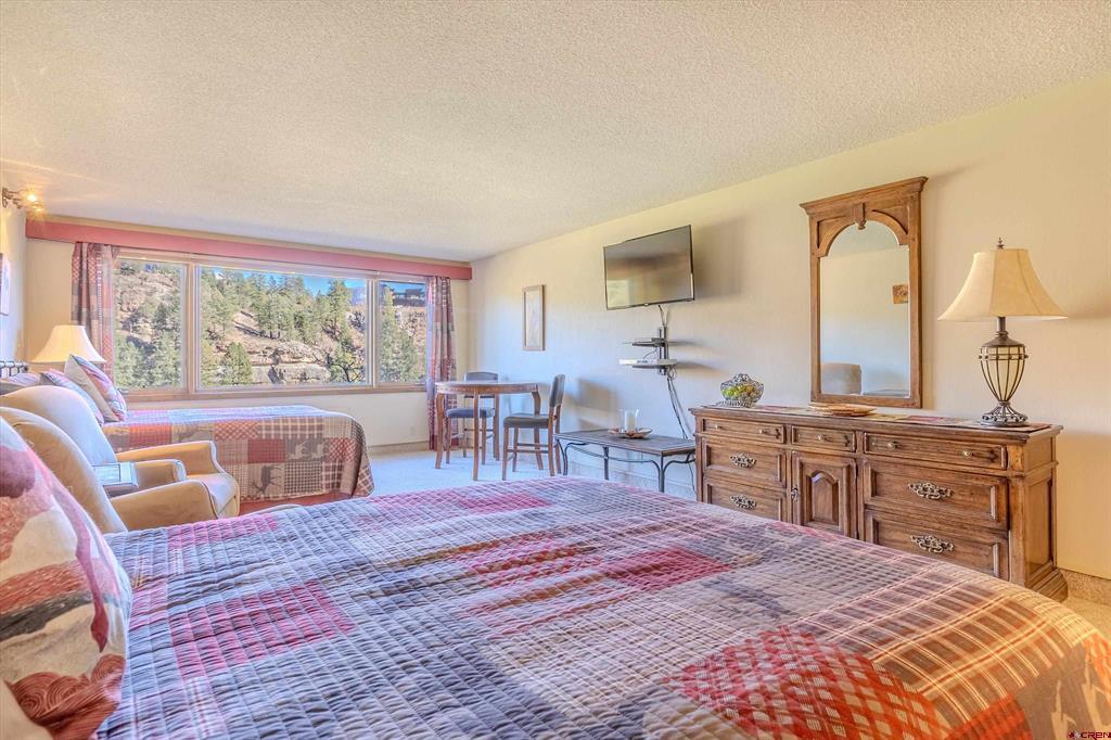 314 N Tamarron Dr 233 — photo
