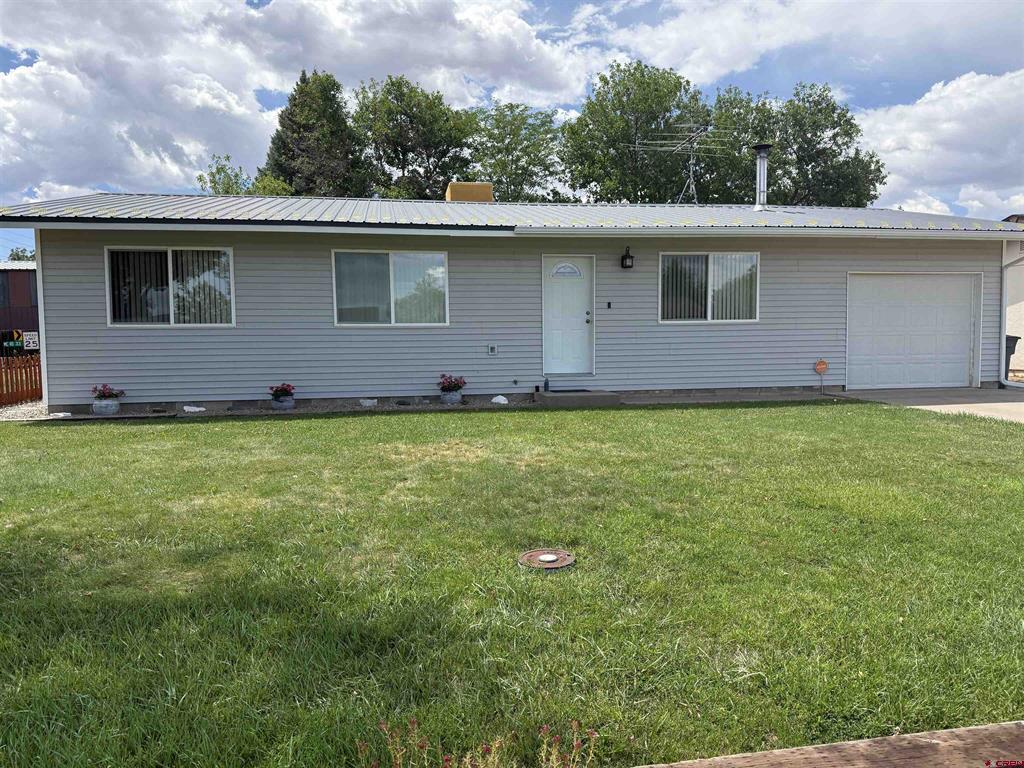 745 Cherry Street — photo