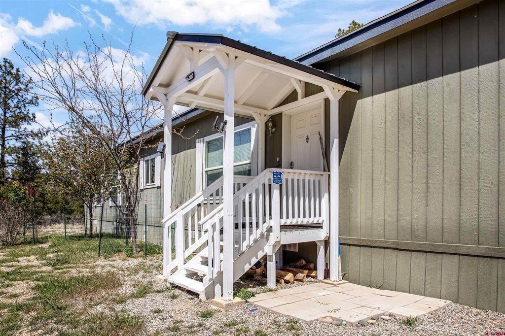 85 Hummingbird Place — photo