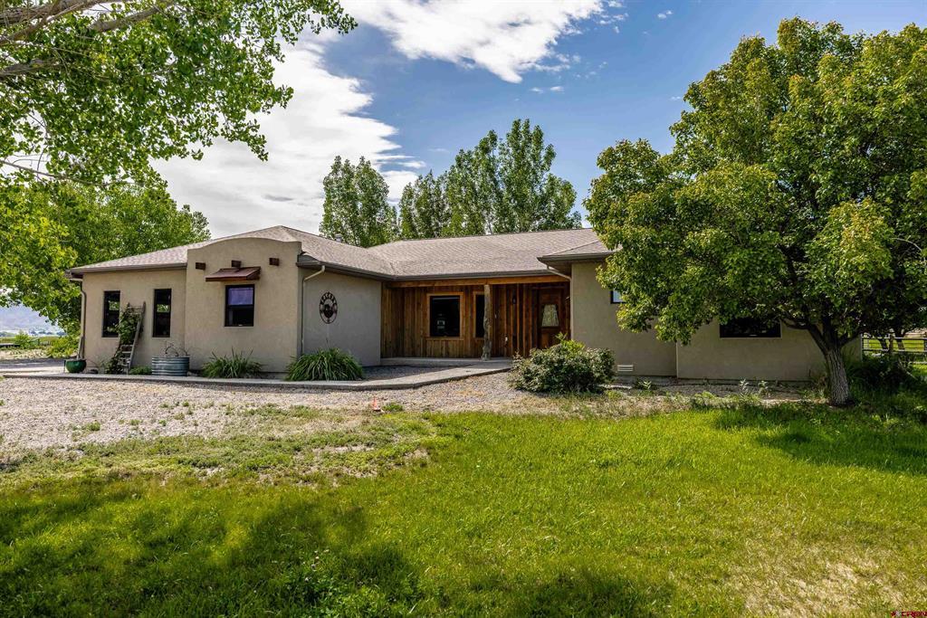 5184 6000 Road — photo