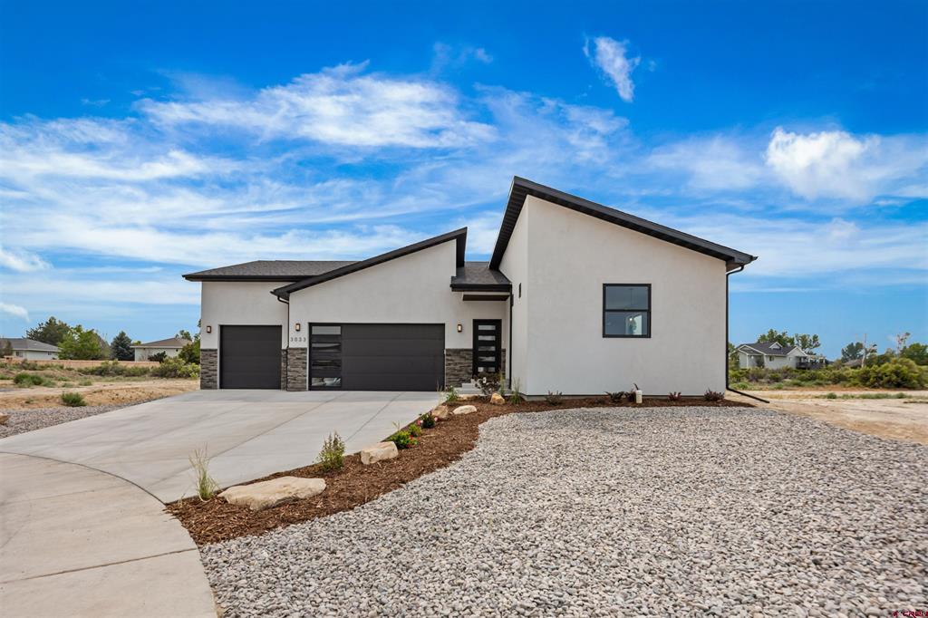 3033 Cook Drive — photo