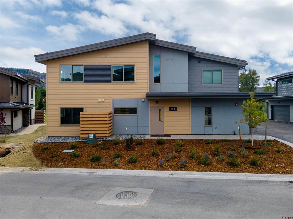 193 Riverfront Lane 201 — photo