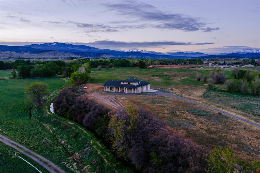 66368 Riverside Road — photo