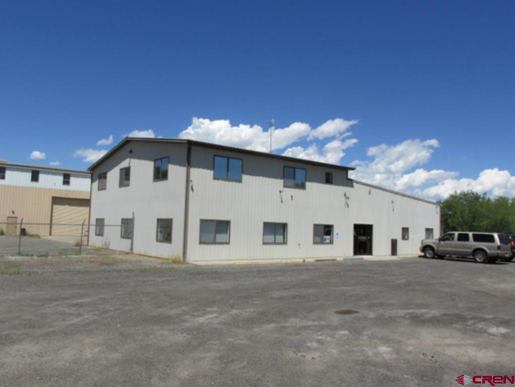 5513 Highway 348 — photo