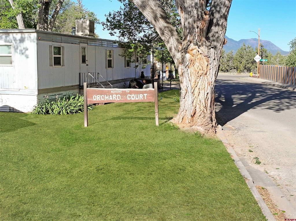 910 Memorial Drive 1-20 — photo