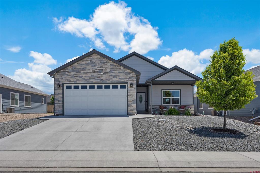 1210 Owl Creek Avenue — photo