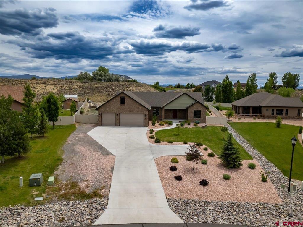 2017 Constitution Loop, Montrose, CO 81401 — photo 2