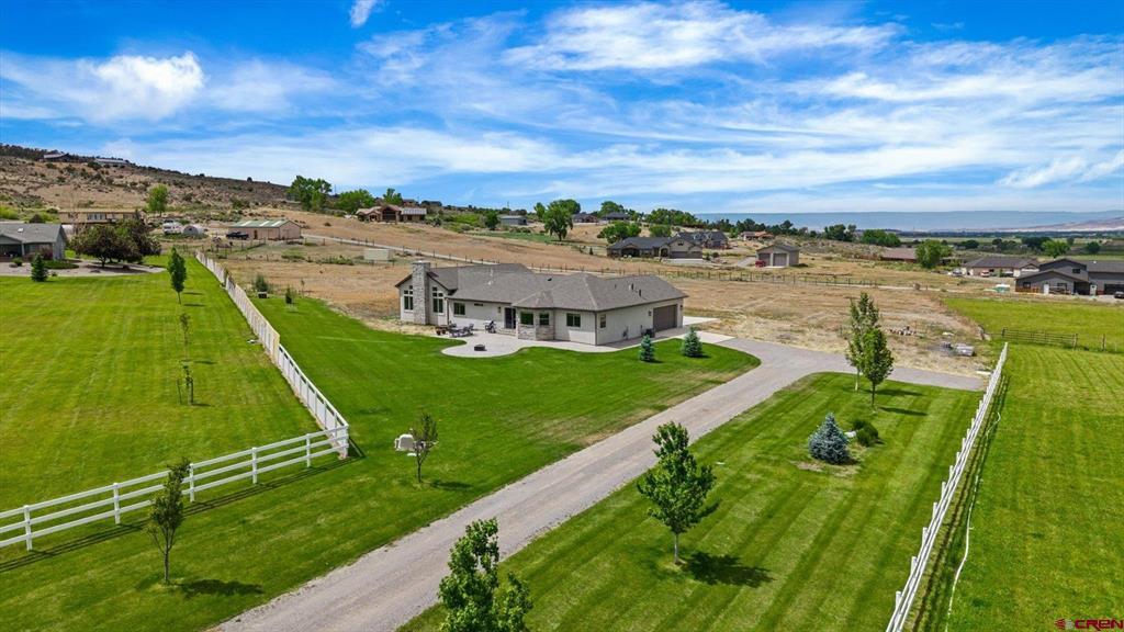 65414 Sunridge Court — photo