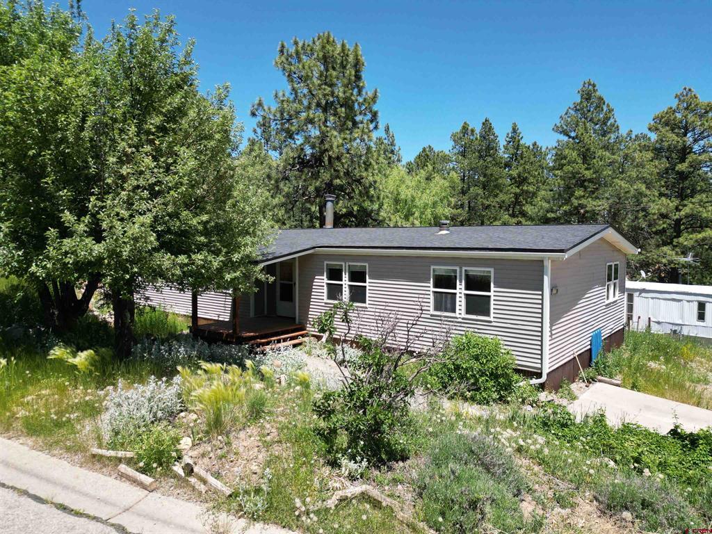 317 Woodcrest Drive — photo