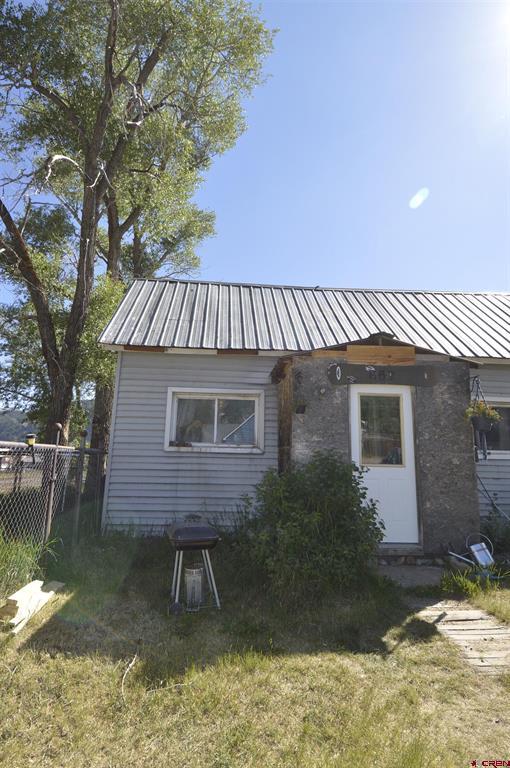 867 Mineral Street — photo