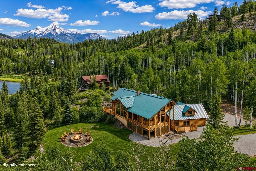 580 Lake Purgatory Drive — photo