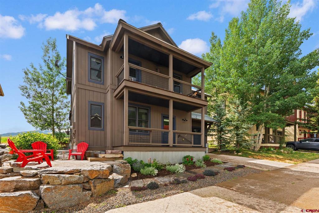 312 Horseshoe Drive — photo