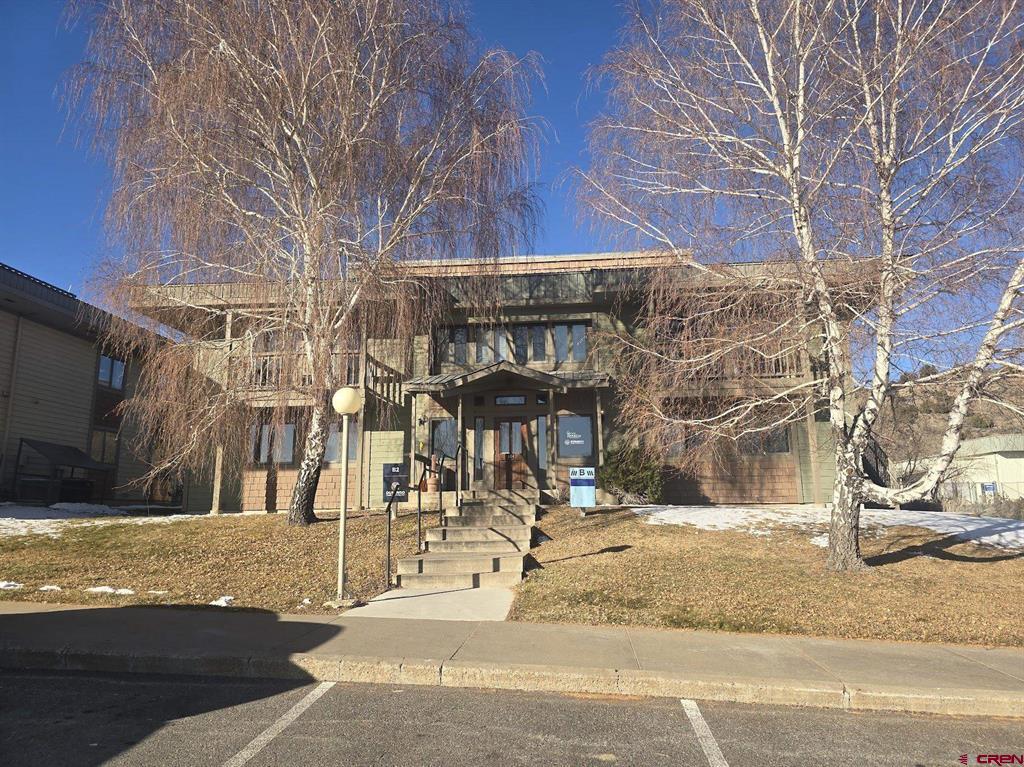 484 Turner Drive #B - 1 Avenue — photo
