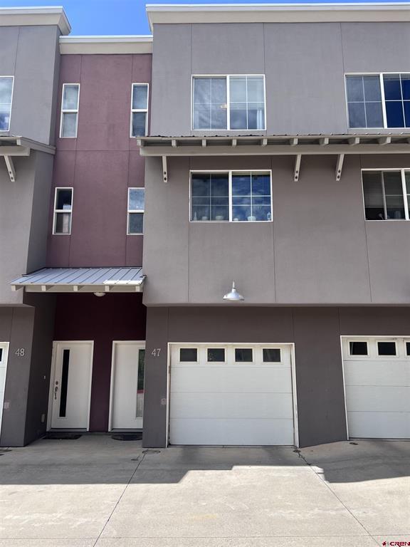 1140 Carbon Junction 47 — photo