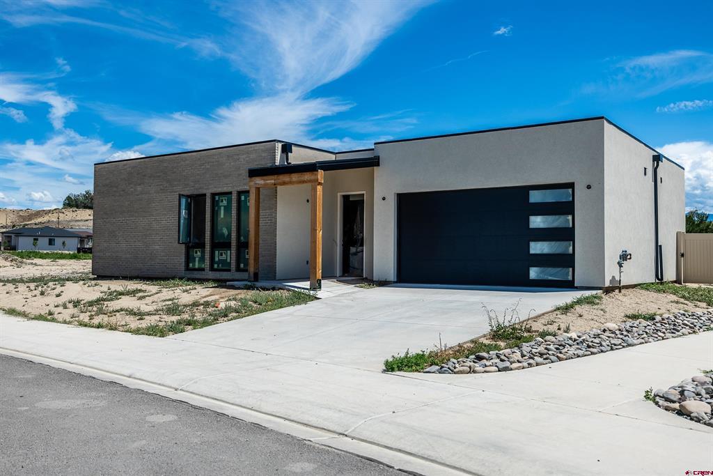 3430 Kestrel Loop — photo