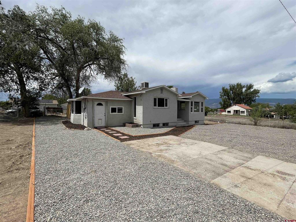 411 Mesa Street — photo