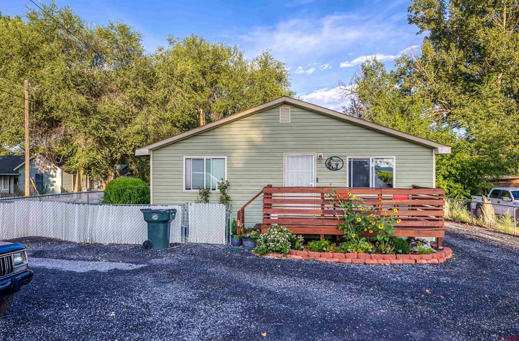 247 Hartig Drive — photo